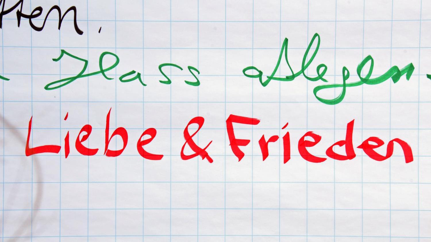3239_liebe_und_frieden_by_peter_weidemann_pfarrbriefservice